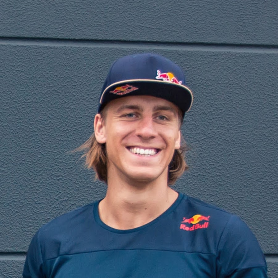 Adrian Guggemos